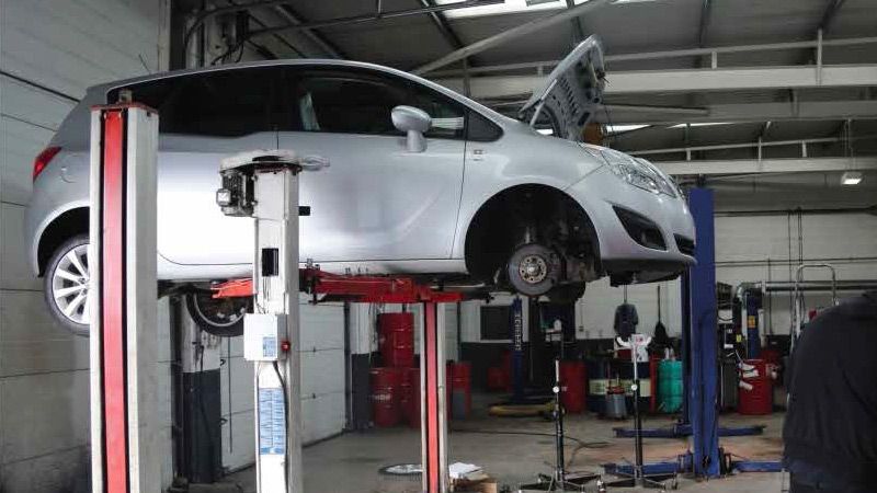 Right Car | Servicing | Professional Service For Any Vehicle